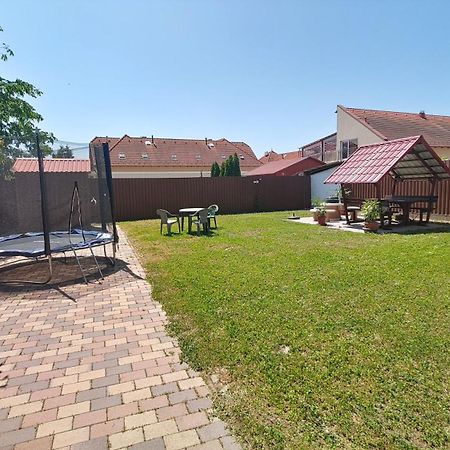 Aquacentrum 2 Hajduszoboszlo Exterior foto